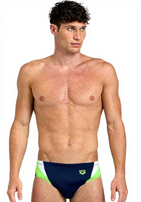 Slip nuoto uomo Arena tessuto riciclato comodo elastico